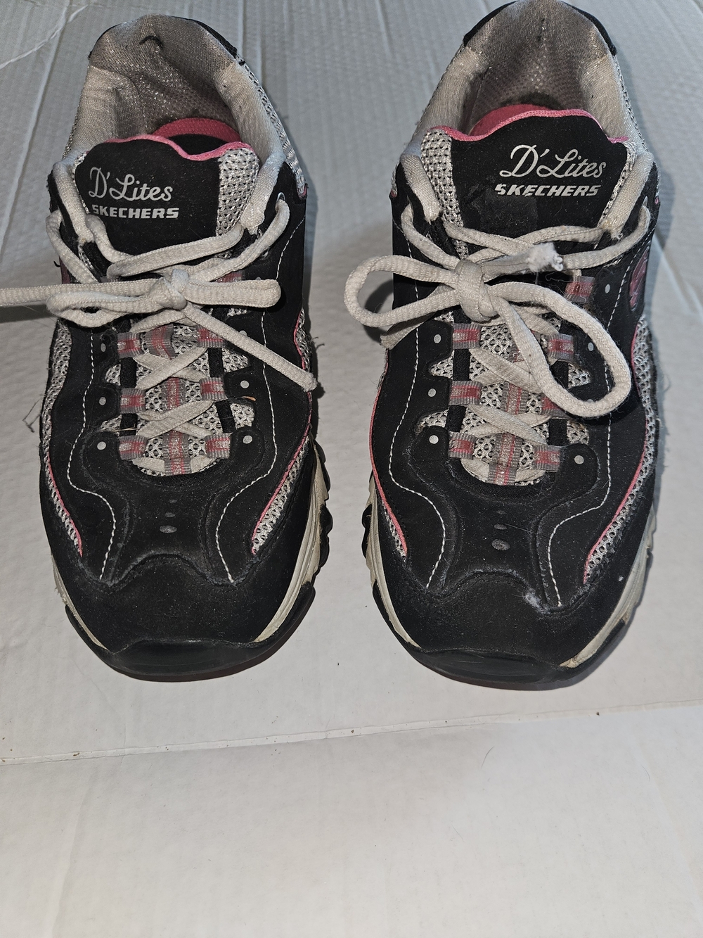 Skechers D'Lites Black and Pink Women's Athletic Sneakers